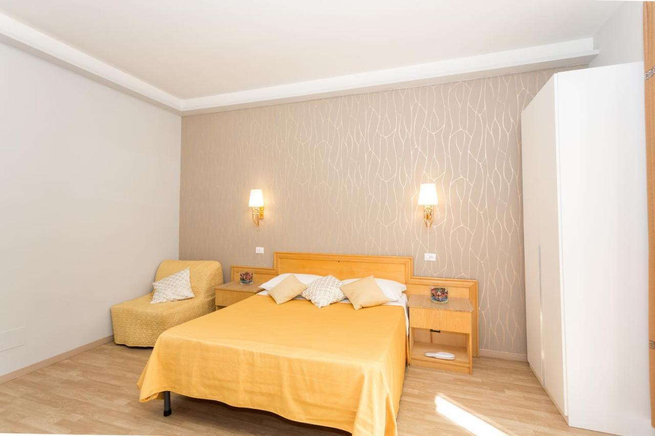 San Pietro Qq Rooms Rome Exterior photo